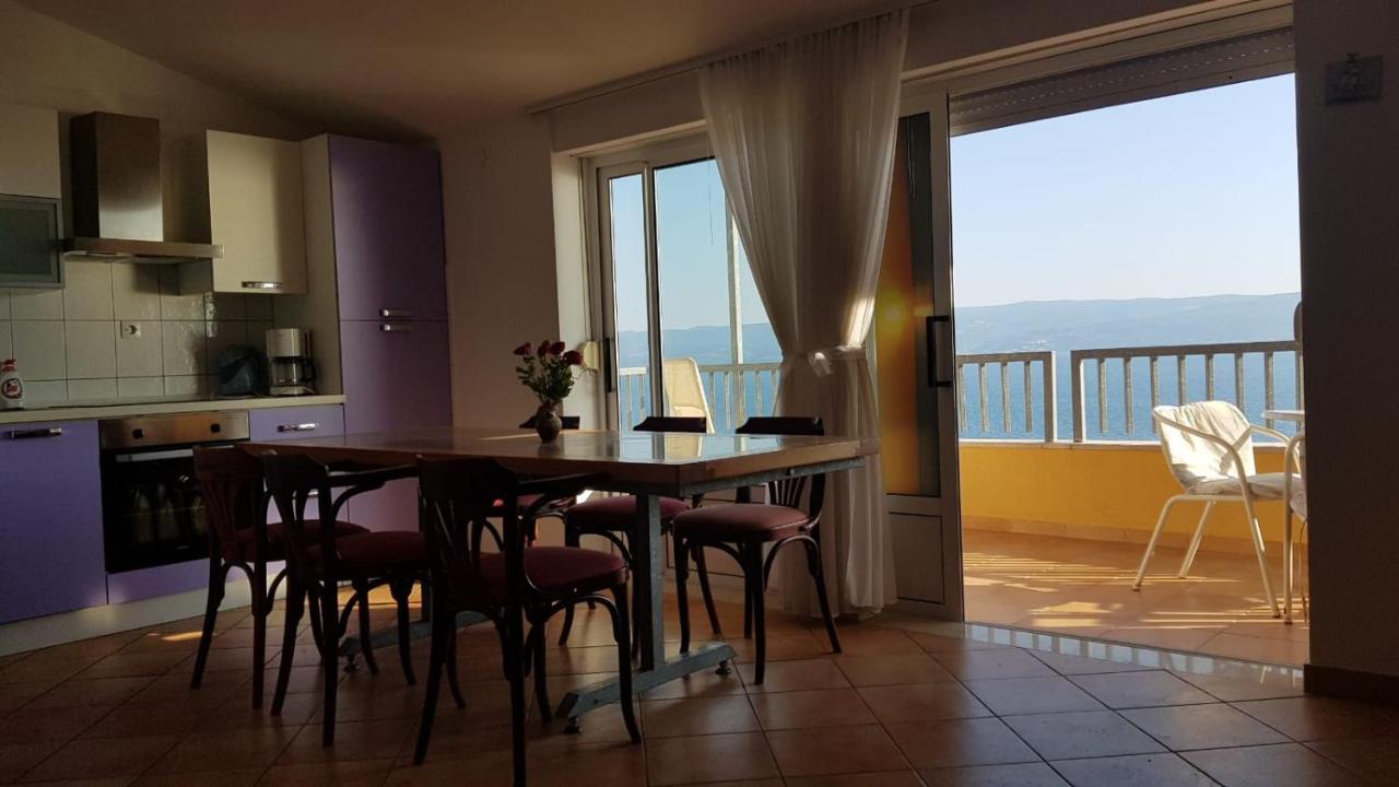 Apartmani Babic Dugi Rat Exterior foto